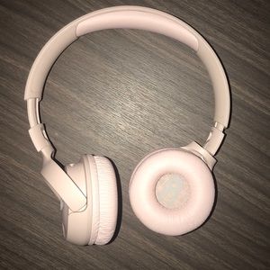 JBL WIRELESS HEADPHONES